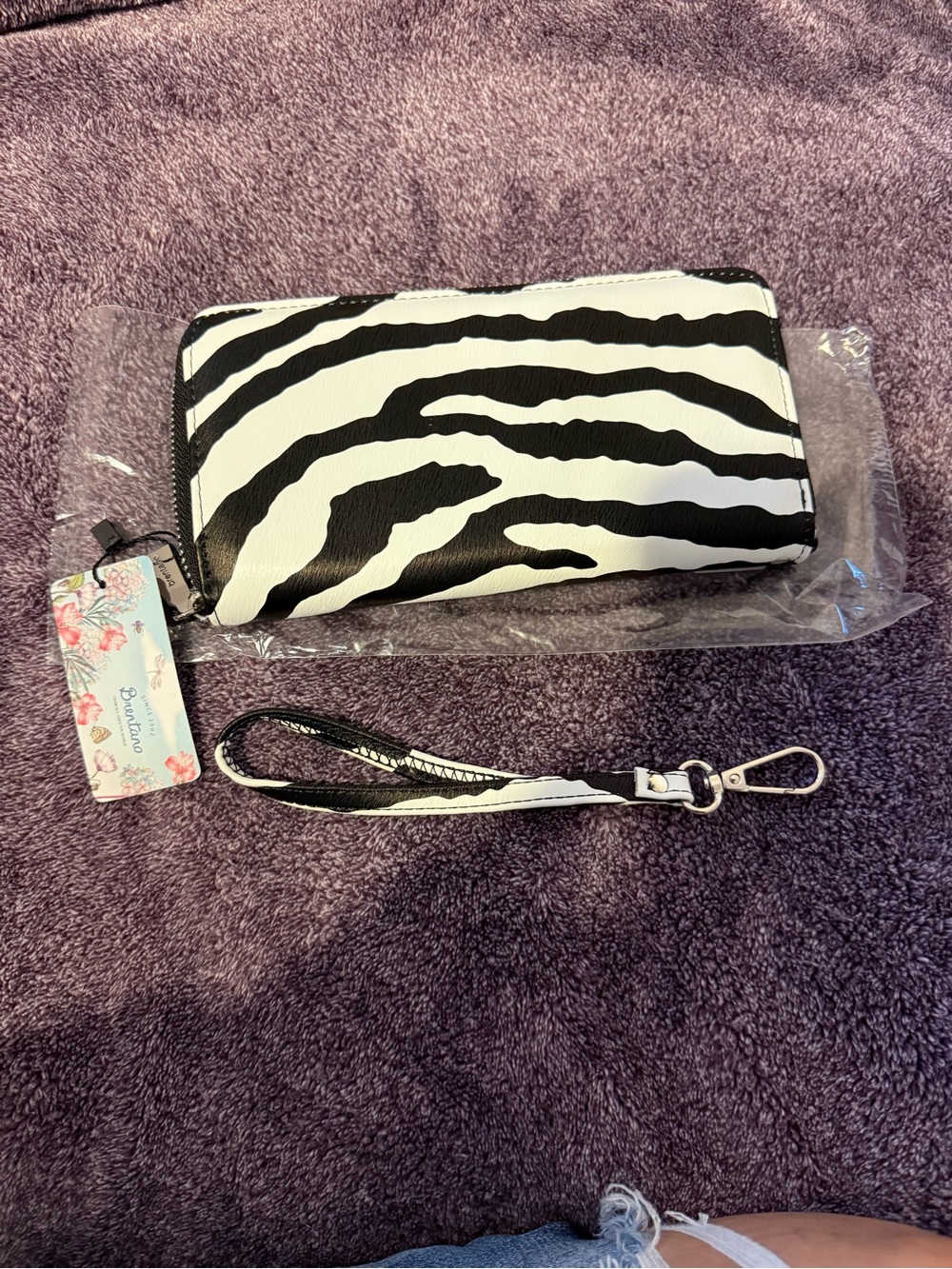 Zebra Print Zip-Around Wristlet Wallet - Black & White